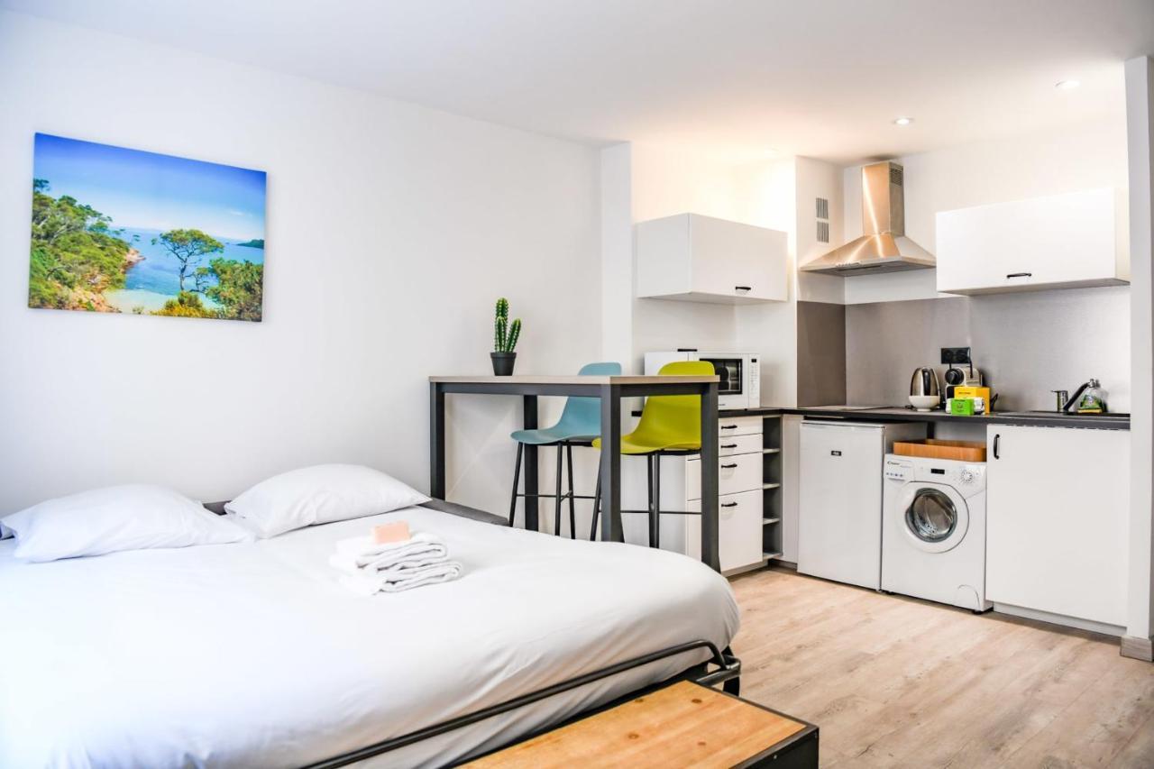 Studio Sur Le Vieux-Port Ideal Pour 2 Personnes Lägenhet Marseille Exteriör bild